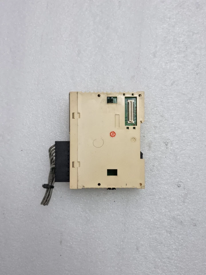 Schneider Electric TM2DDI8DT Modicon Dc In Expansion Module TM2DDI8DT Free Ship